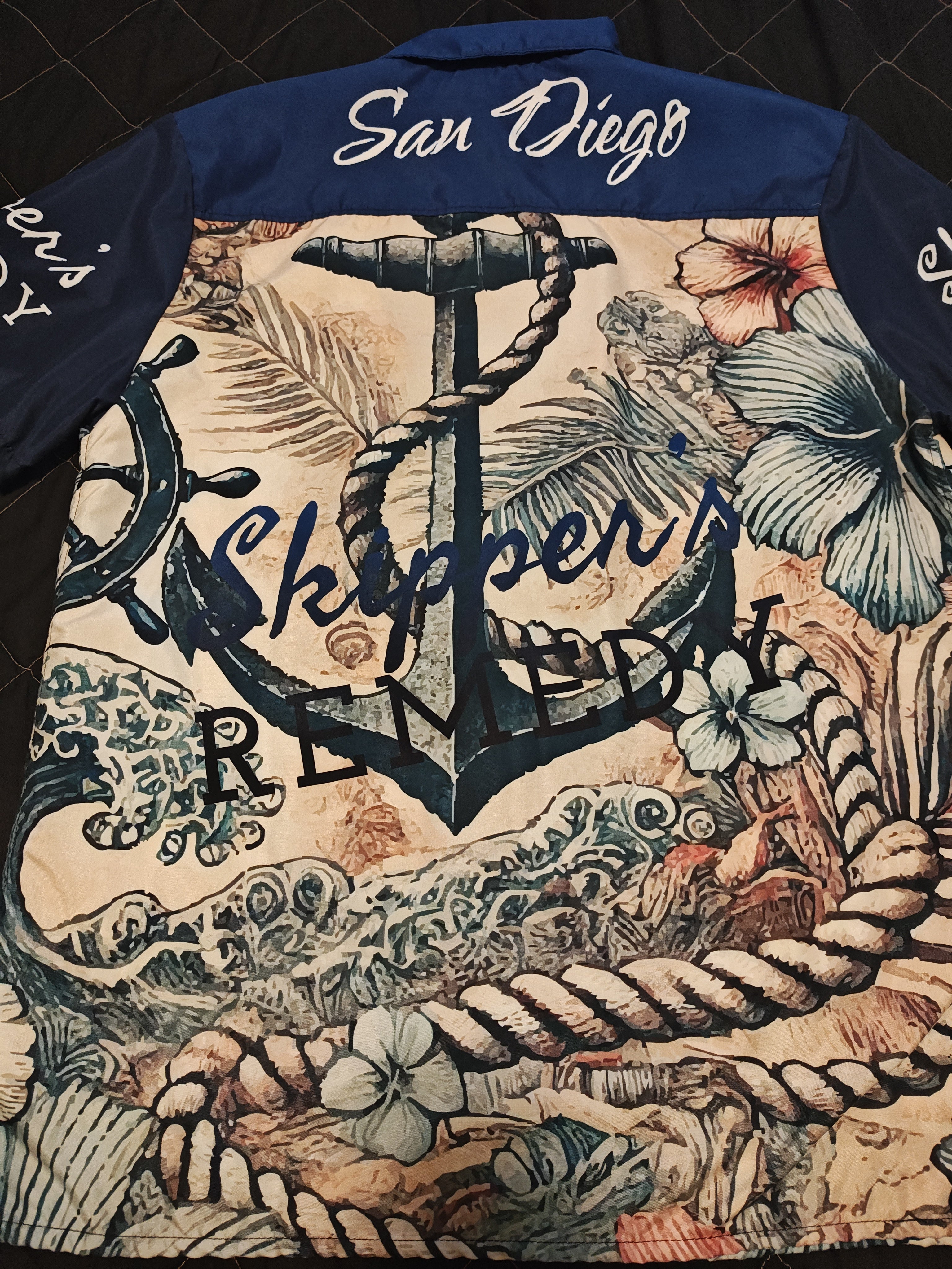 Skipper's Remedy Aloha anchor - Unisex button shirt